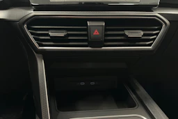 harmaa SEAT Leon Sportstourer 2024 kuva 29.