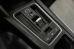 harmaa SEAT Leon Sportstourer 2024 kuva 30.
