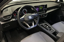 musta SEAT Leon Sportstourer 2024 kuva 6.
