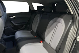 musta SEAT Leon Sportstourer 2024 kuva 8.