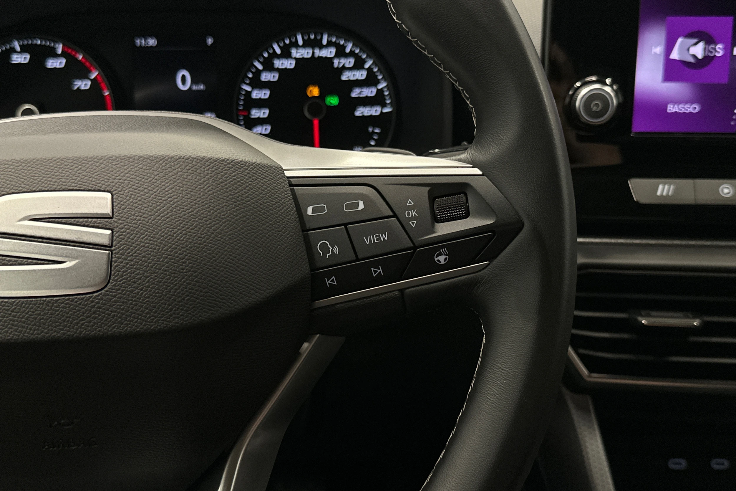 musta SEAT Leon Sportstourer 2024 kuva 12.