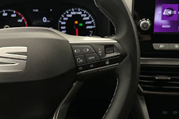 musta SEAT Leon Sportstourer 2024 kuva 12.