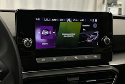 musta SEAT Leon Sportstourer 2024 kuva 16.