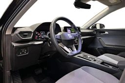 musta SEAT Leon Sportstourer 2024 kuva 6.