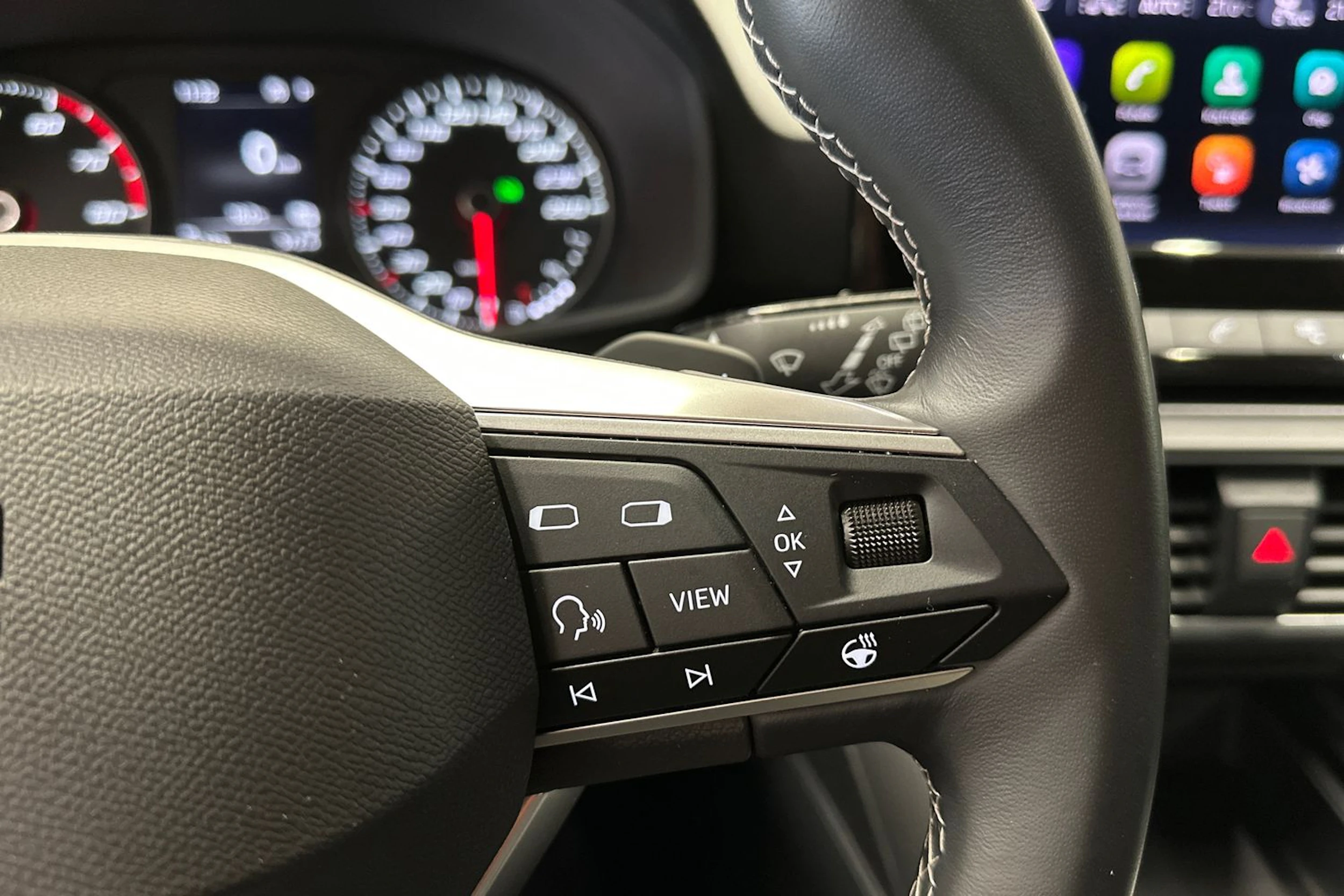 musta SEAT Leon Sportstourer 2024 kuva 19.