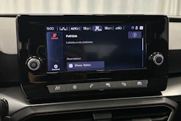 valkoinen SEAT Leon Sportstourer 2024 kuva 25.