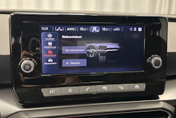 valkoinen SEAT Leon Sportstourer 2024 kuva 28.
