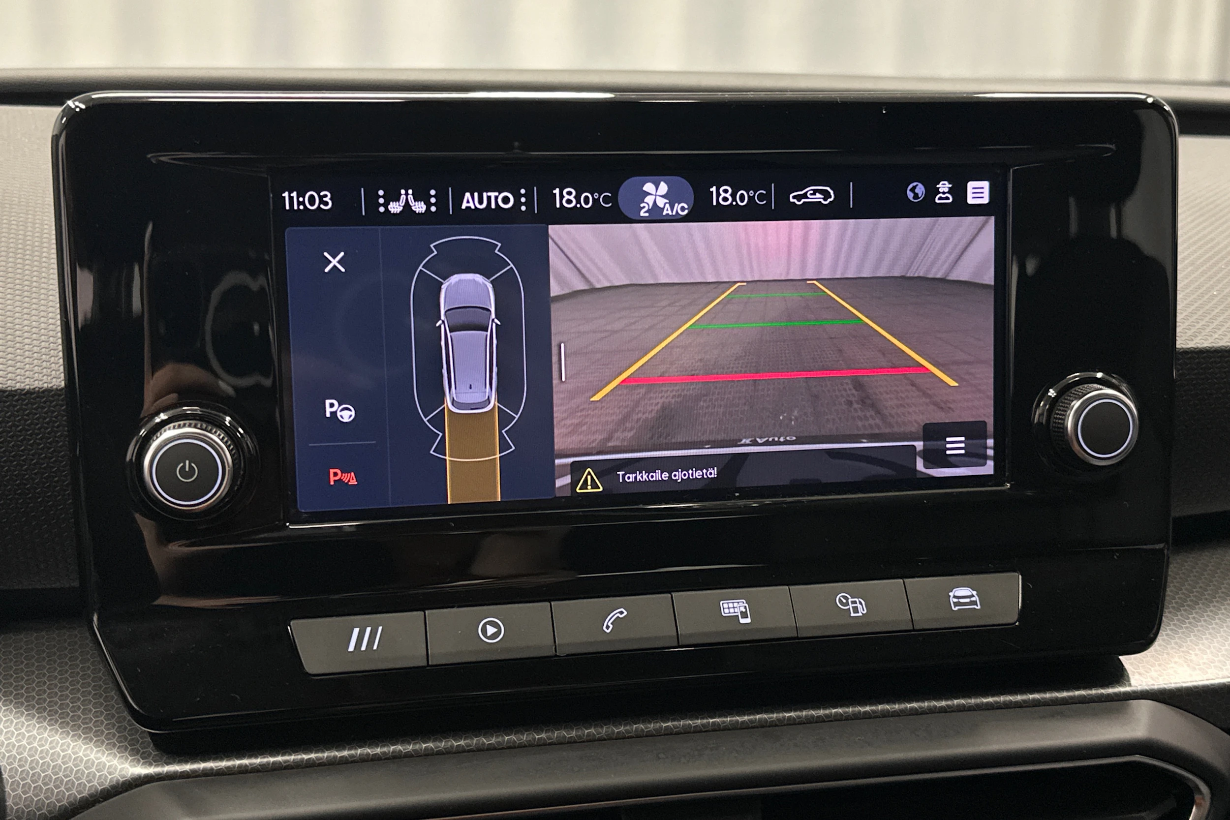 valkoinen SEAT Leon Sportstourer 2024 kuva 34.