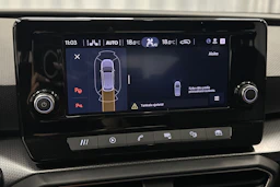 valkoinen SEAT Leon Sportstourer 2024 kuva 35.