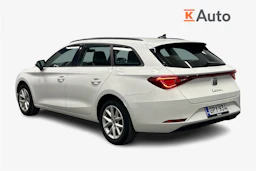 valkoinen SEAT Leon Sportstourer 2024 kuva 3.