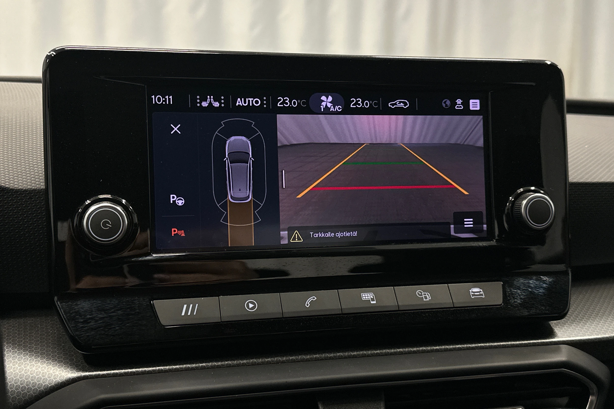 valkoinen SEAT Leon Sportstourer 2024 kuva 28.