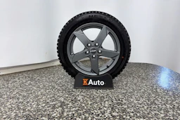 valkoinen SEAT Leon Sportstourer 2024 kuva 10.