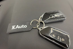 valkoinen SEAT Leon Sportstourer 2024 kuva 21.
