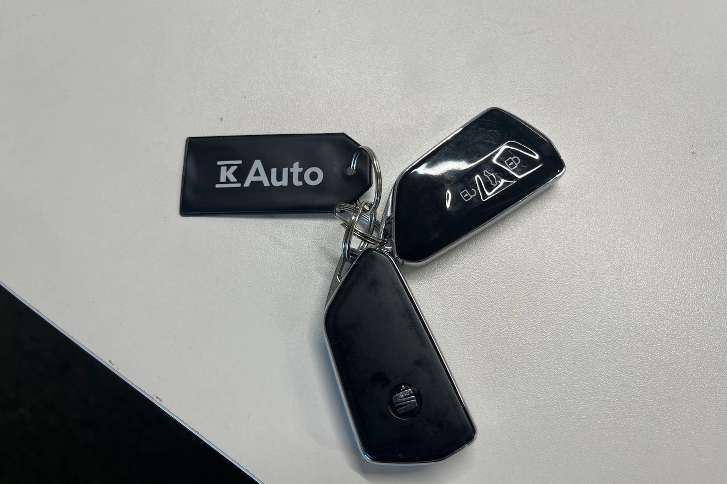 valkoinen SEAT Leon Sportstourer 2024 kuva 19.
