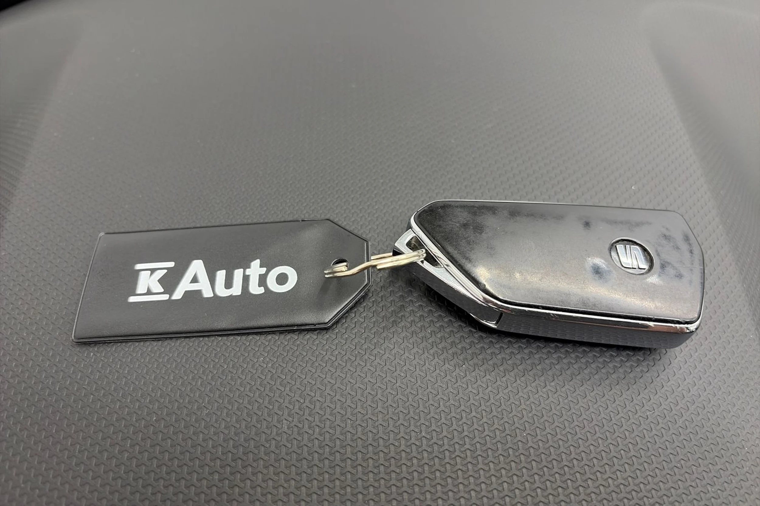 valkoinen SEAT Leon Sportstourer 2024 kuva 20.