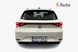valkoinen SEAT Leon Sportstourer 2024 kuva 4.