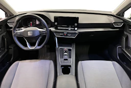 valkoinen SEAT Leon Sportstourer 2024 kuva 9.