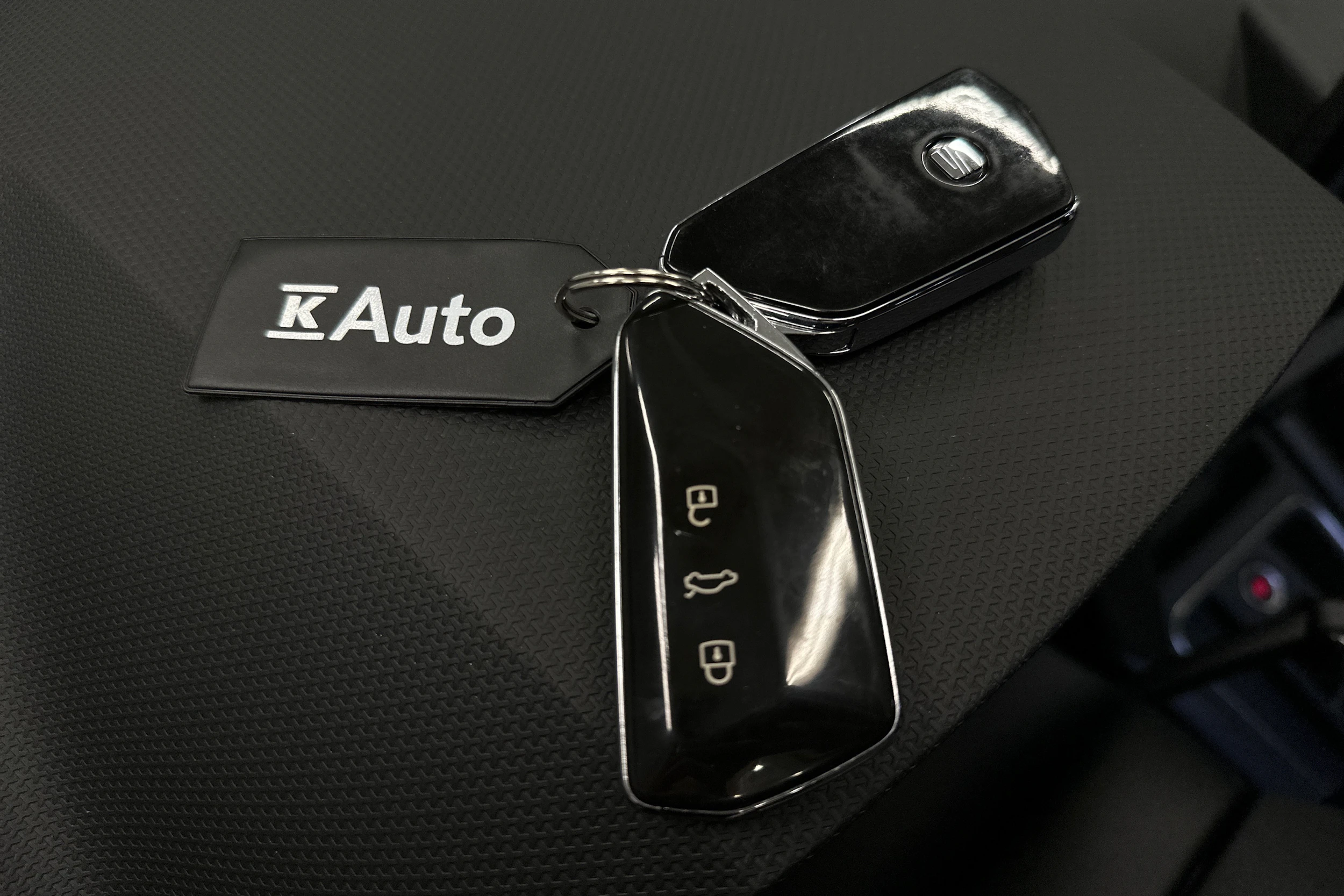valkoinen SEAT Leon Sportstourer 2024 kuva 36.