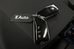 valkoinen SEAT Leon Sportstourer 2024 kuva 36.