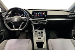 valkoinen SEAT Leon Sportstourer 2024 kuva 7.