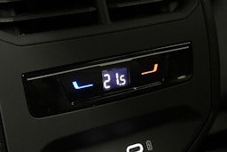 punainen SEAT Leon Sportstourer 2024 kuva 16.