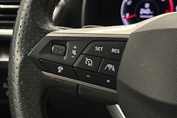 punainen SEAT Leon Sportstourer 2024 kuva 20.