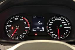 harmaa SEAT Leon Sportstourer 2024 kuva 13.