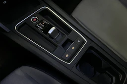 harmaa SEAT Leon Sportstourer 2024 kuva 31.