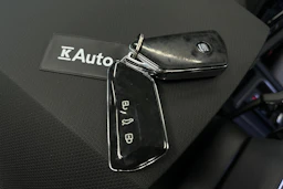 harmaa SEAT Leon Sportstourer 2024 kuva 34.