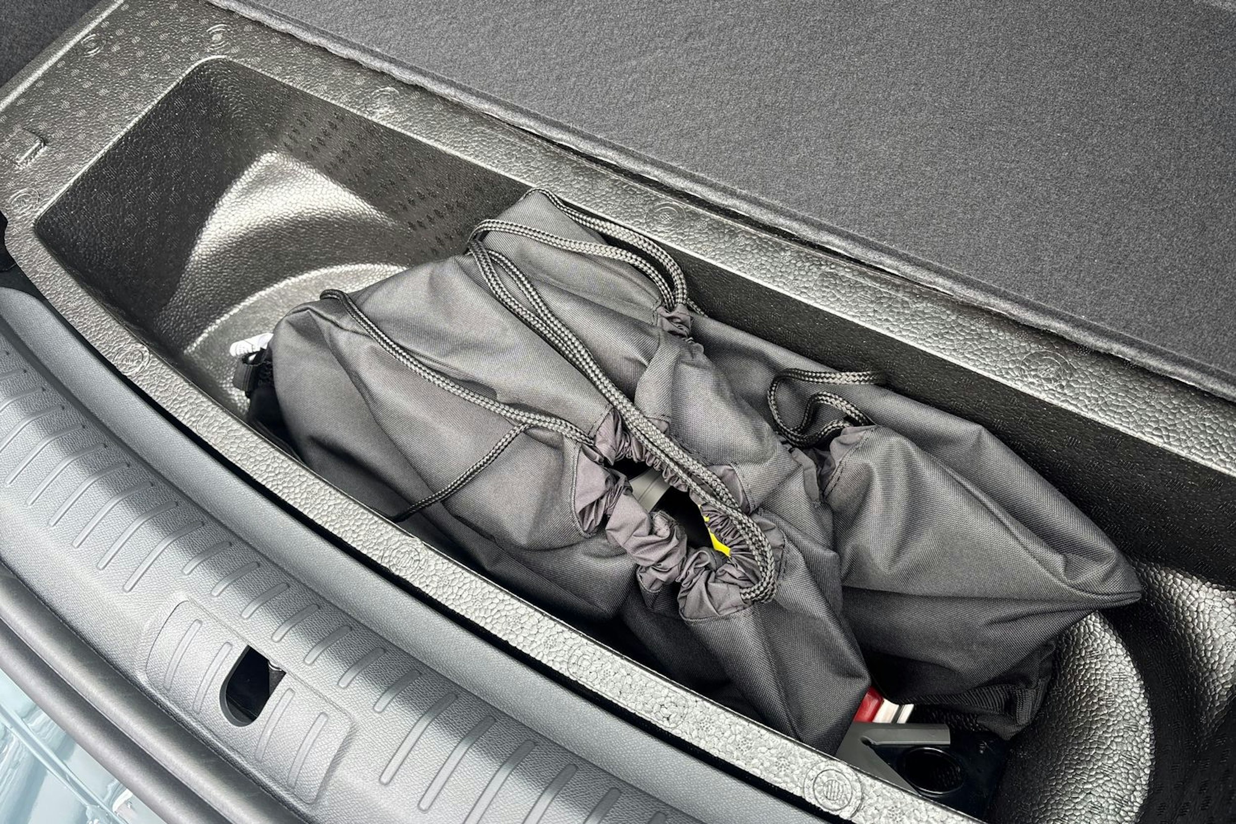 sininen SEAT Leon Sportstourer 2025 kuva 13.