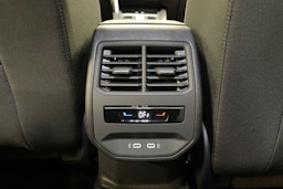 met. musta SEAT Leon Sportstourer 2025 kuva 18.