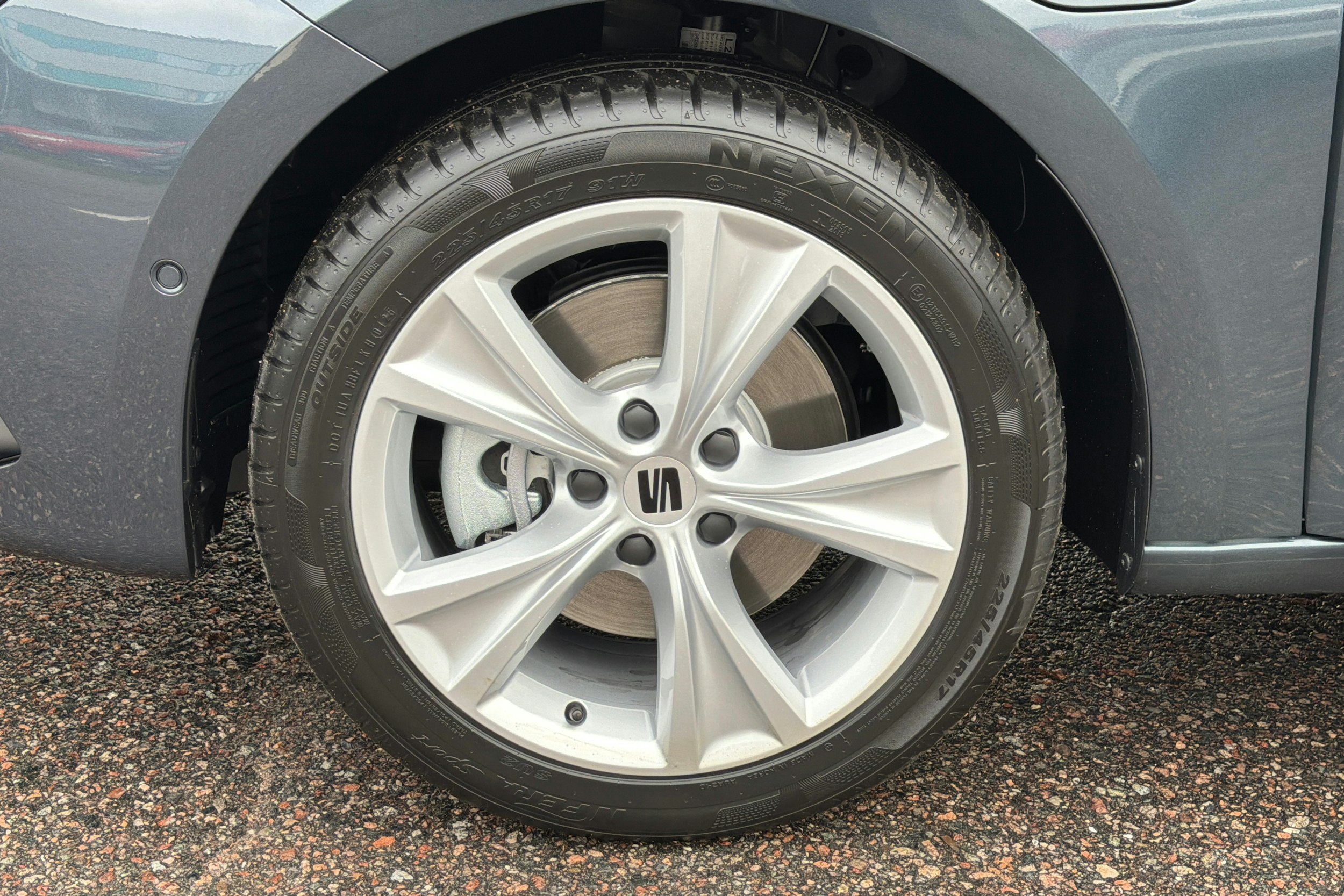 harmaa SEAT Leon Sportstourer 2025 kuva 9.