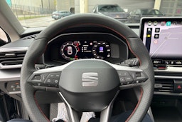 harmaa SEAT Leon Sportstourer 2025 kuva 16.
