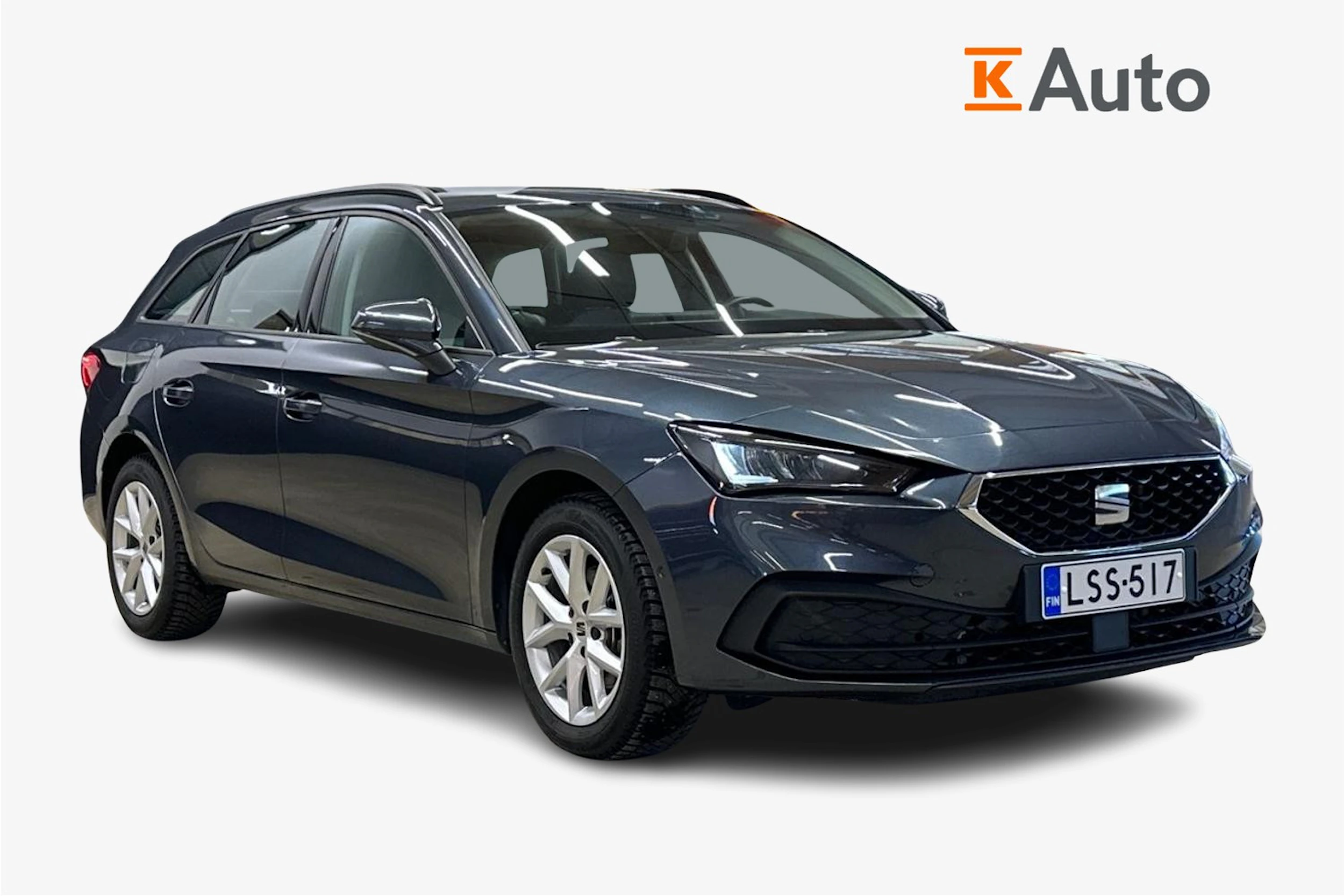 harmaa SEAT Leon Sportstourer 2025 kuva 4.