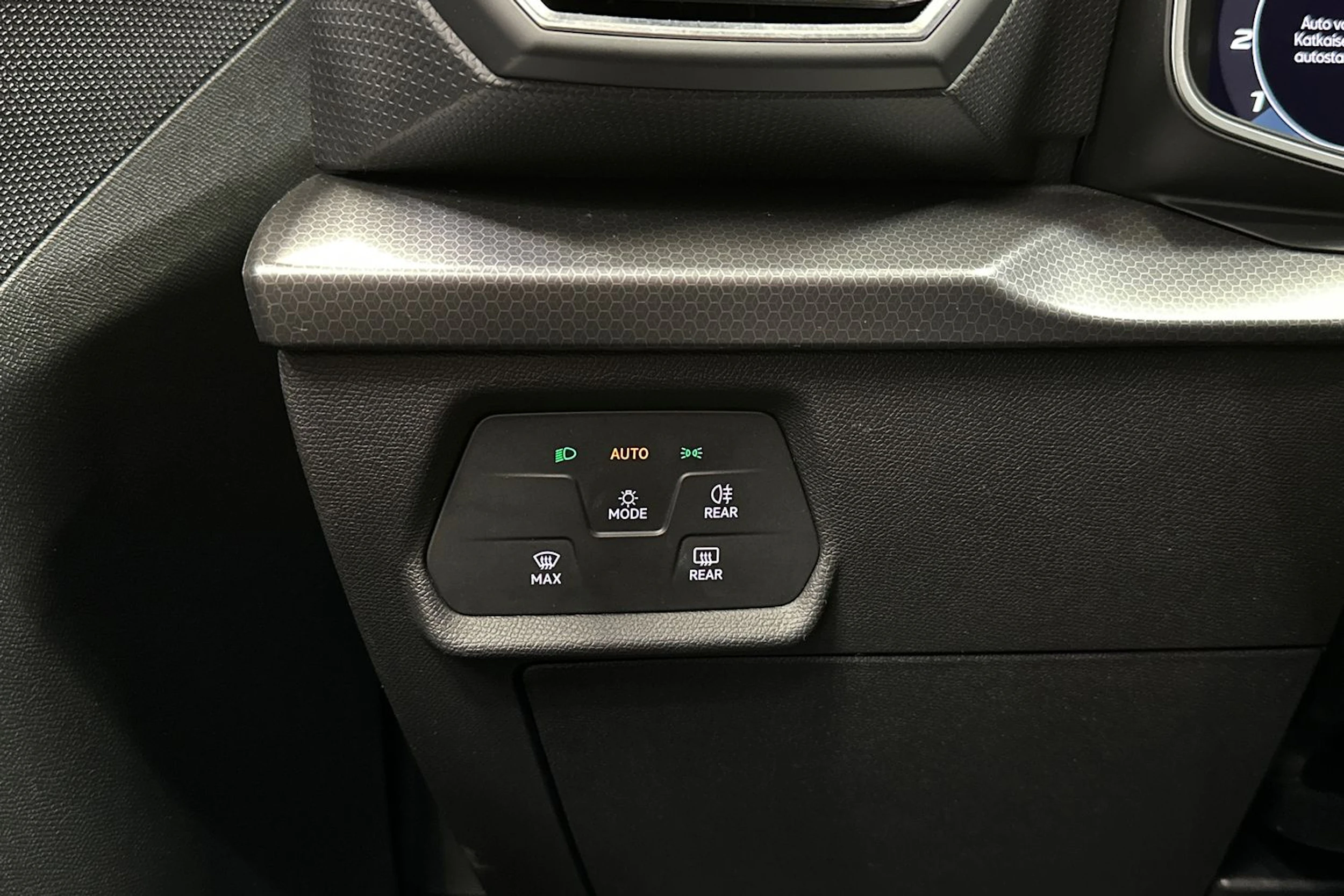 harmaa SEAT Leon Sportstourer 2025 kuva 27.