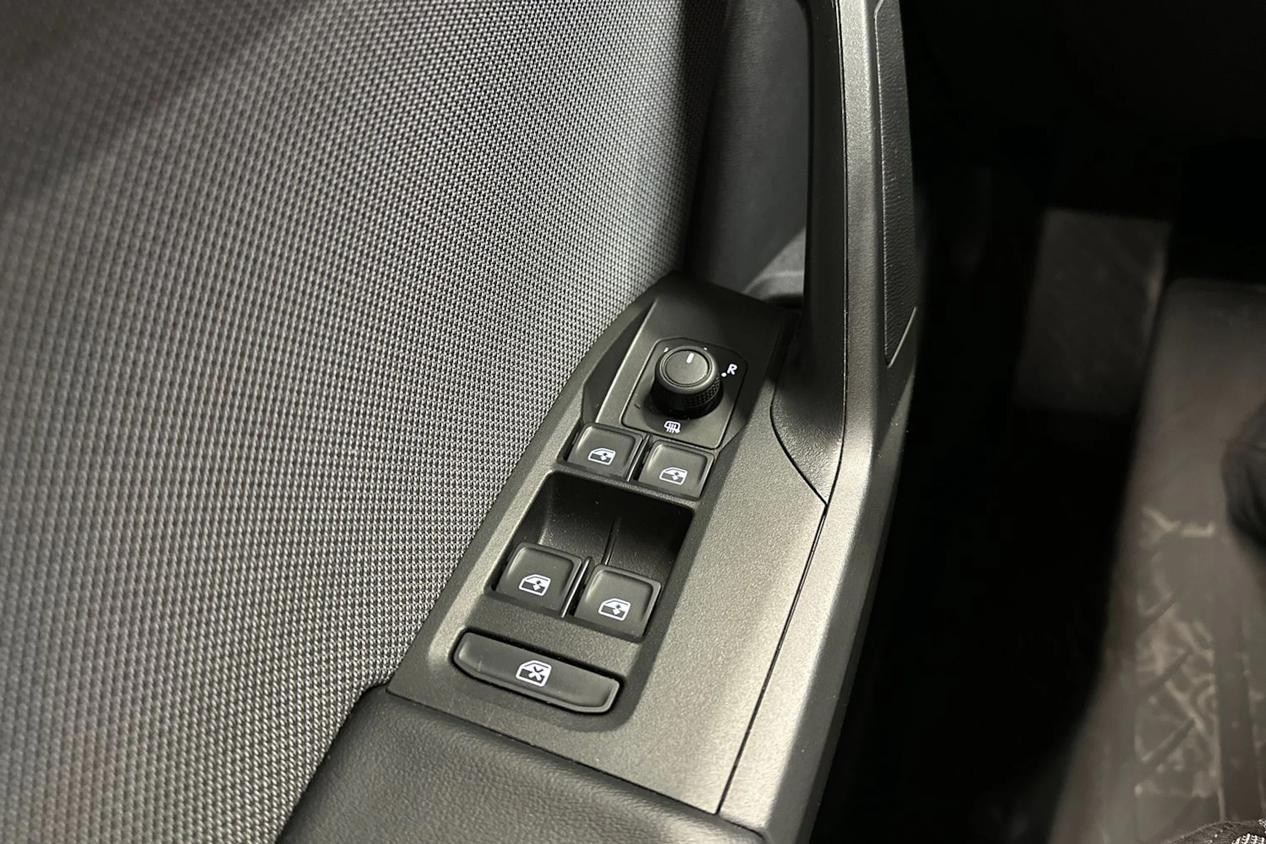 harmaa SEAT Leon Sportstourer 2025 kuva 28.