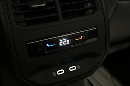 musta SEAT Leon Sportstourer 2025 kuva 16.