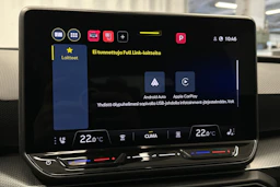 musta SEAT Leon Sportstourer 2025 kuva 22.