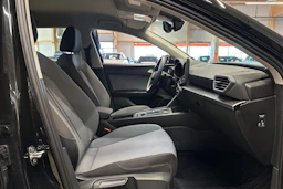 musta SEAT Leon Sportstourer 2025 kuva 18.