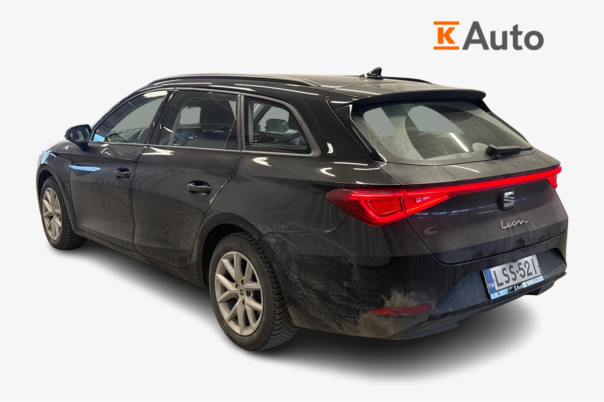 musta SEAT Leon Sportstourer 2025 kuva 2.