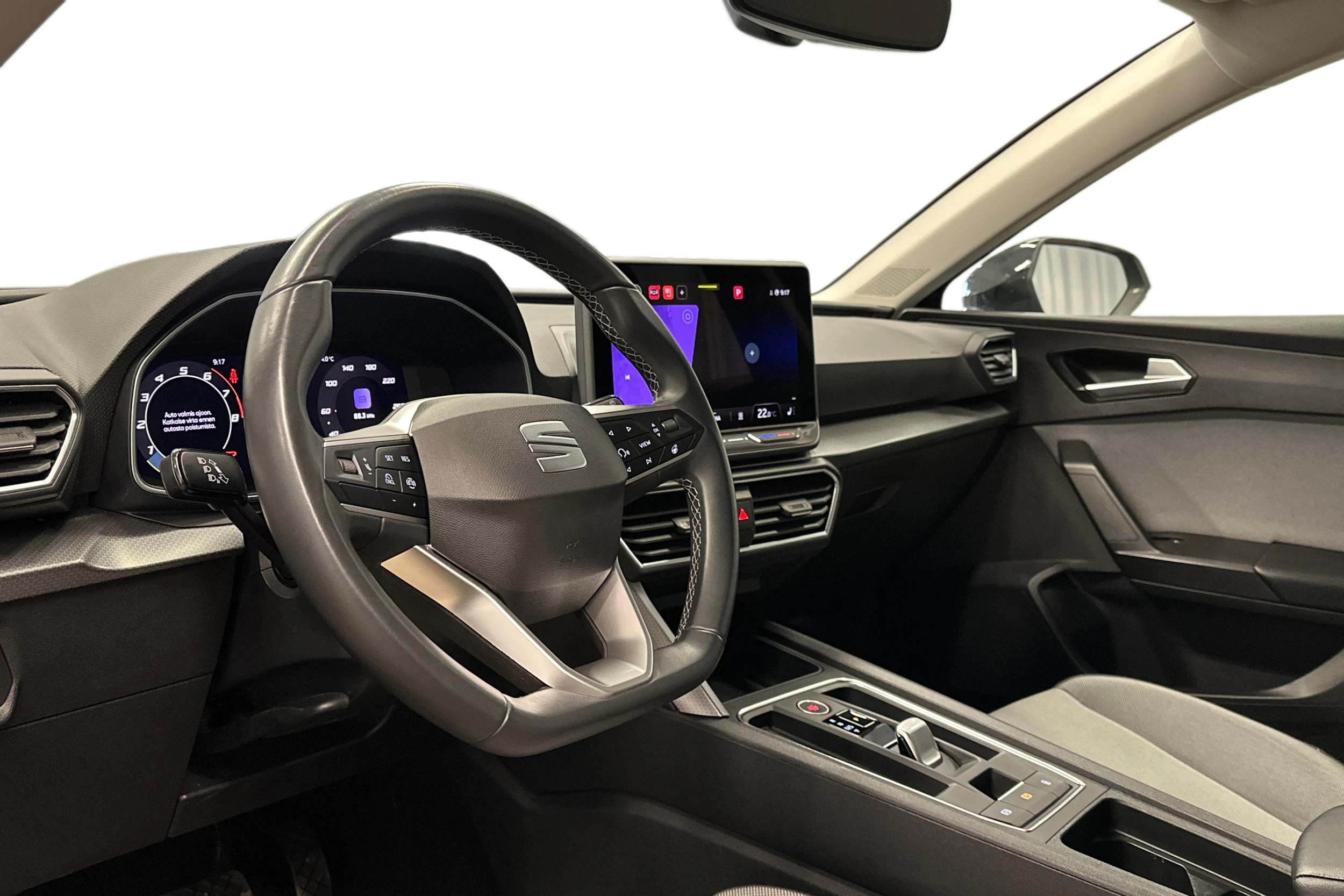 musta SEAT Leon Sportstourer 2025 kuva 8.