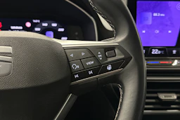 musta SEAT Leon Sportstourer 2025 kuva 20.