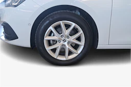 valkoinen SEAT Leon Sportstourer 2025 kuva 12.