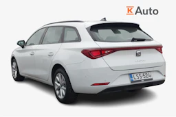 valkoinen SEAT Leon Sportstourer 2025 kuva 2.