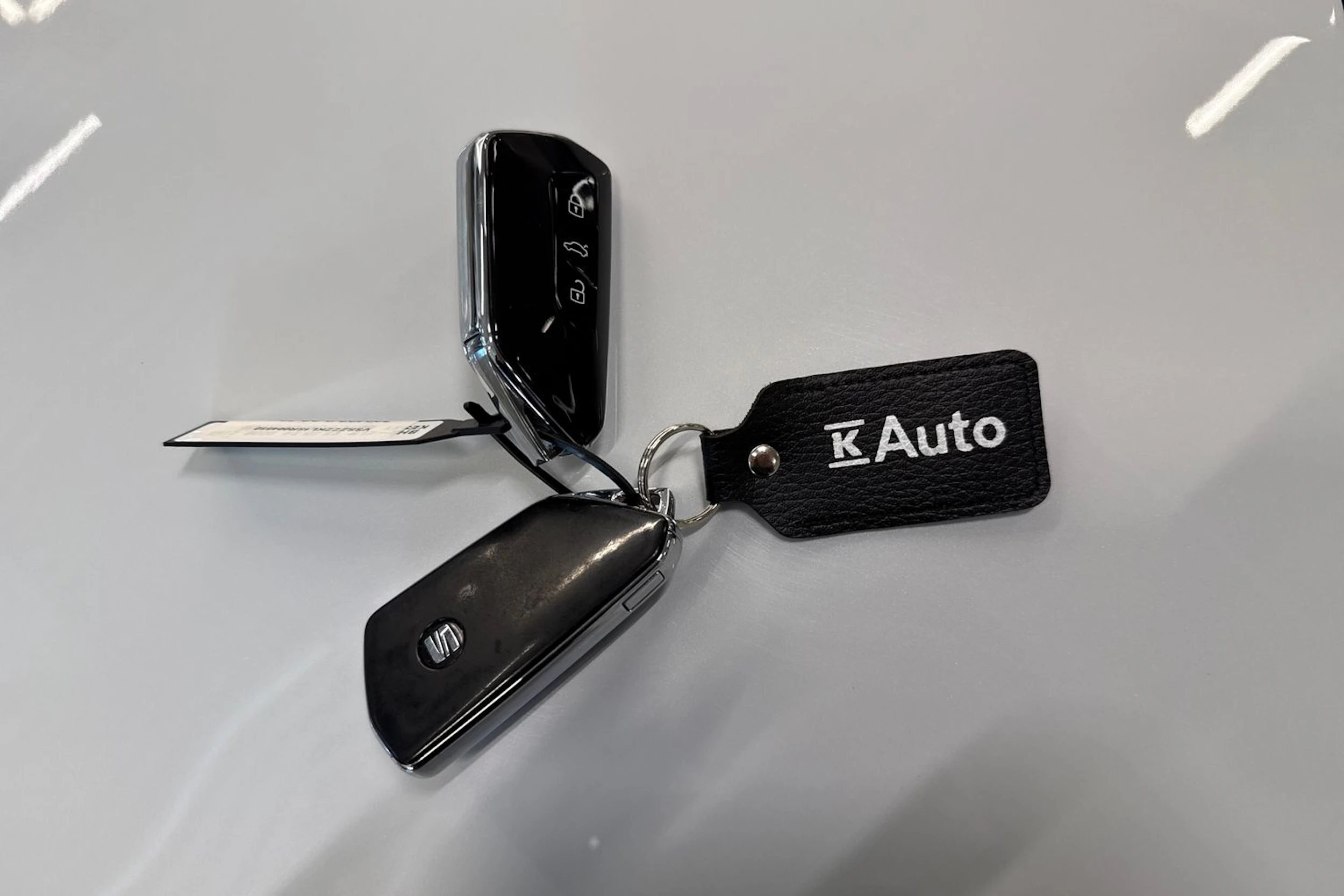 valkoinen SEAT Leon Sportstourer 2025 kuva 23.