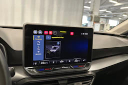 sininen SEAT Leon Sportstourer 2025 kuva 22.