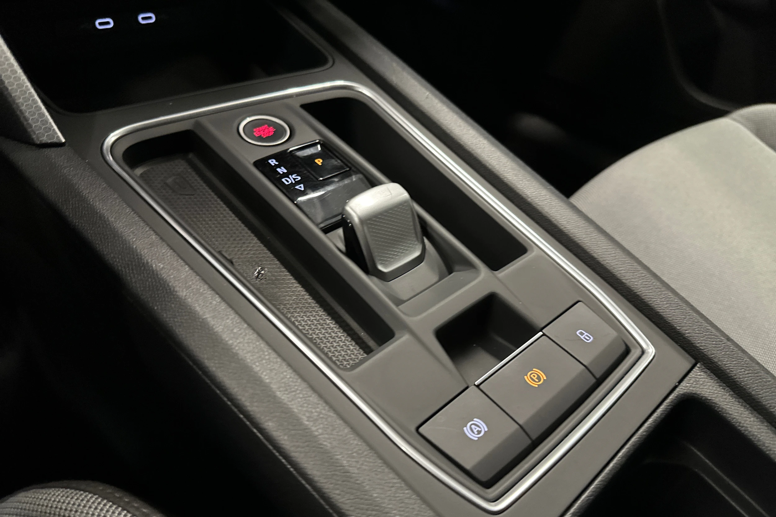sininen SEAT Leon Sportstourer 2025 kuva 25.