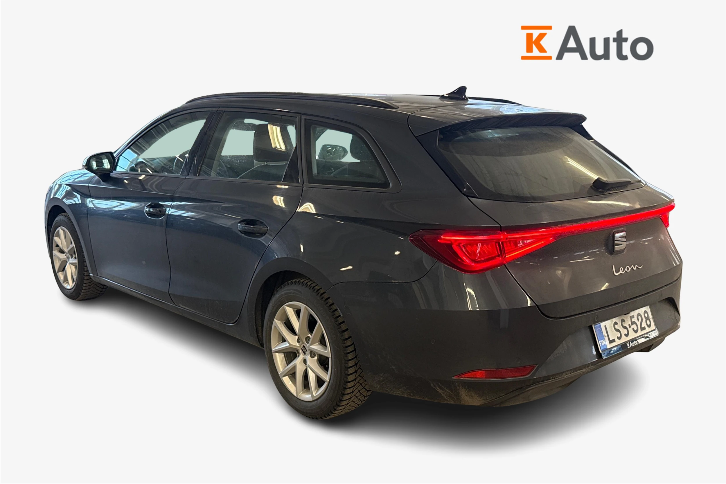 harmaa SEAT Leon Sportstourer 2025 kuva 2.