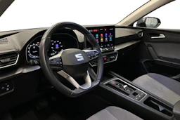 harmaa SEAT Leon Sportstourer 2025 kuva 8.