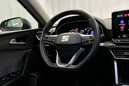 harmaa SEAT Leon Sportstourer 2025 kuva 17.